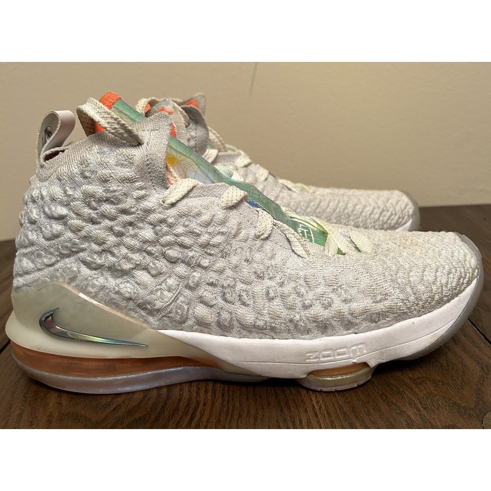 Nike LeBron XVII 17 Limited Future Air Size 7Y Unisex‎ Pre-owned